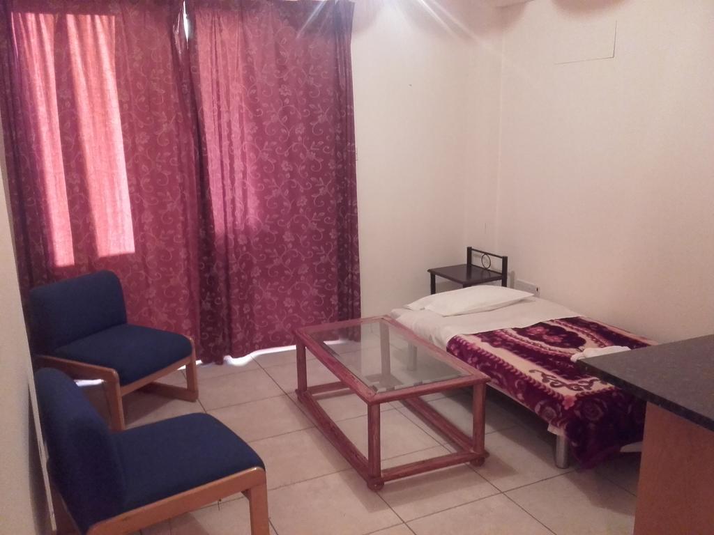 Property Direct Posidon Court Larnaca Exterior foto